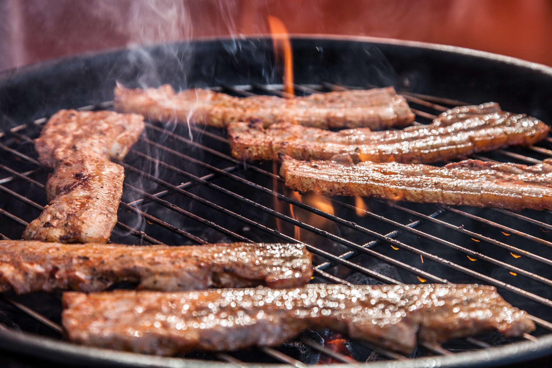ジューシーで肉厚な焼肉を読者にごちそうするコピーライティング活用例 ジューシーで肉厚な焼肉を読者にごちそうするコピーライティング活用例